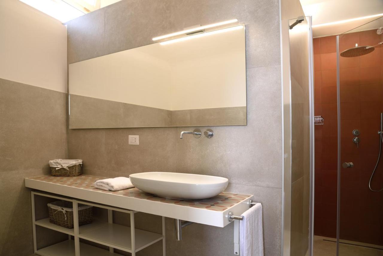 Li Frati Suite Lecce Exterior foto