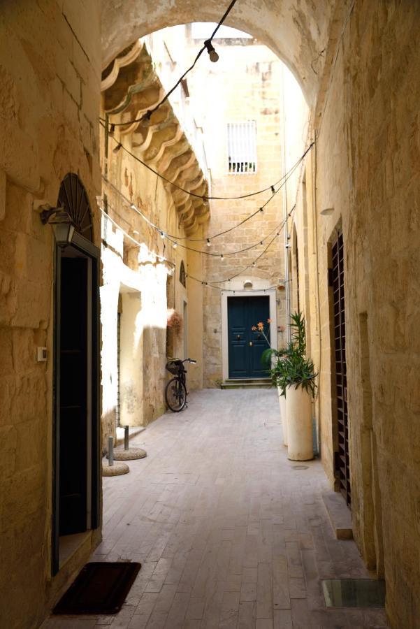 Li Frati Suite Lecce Exterior foto