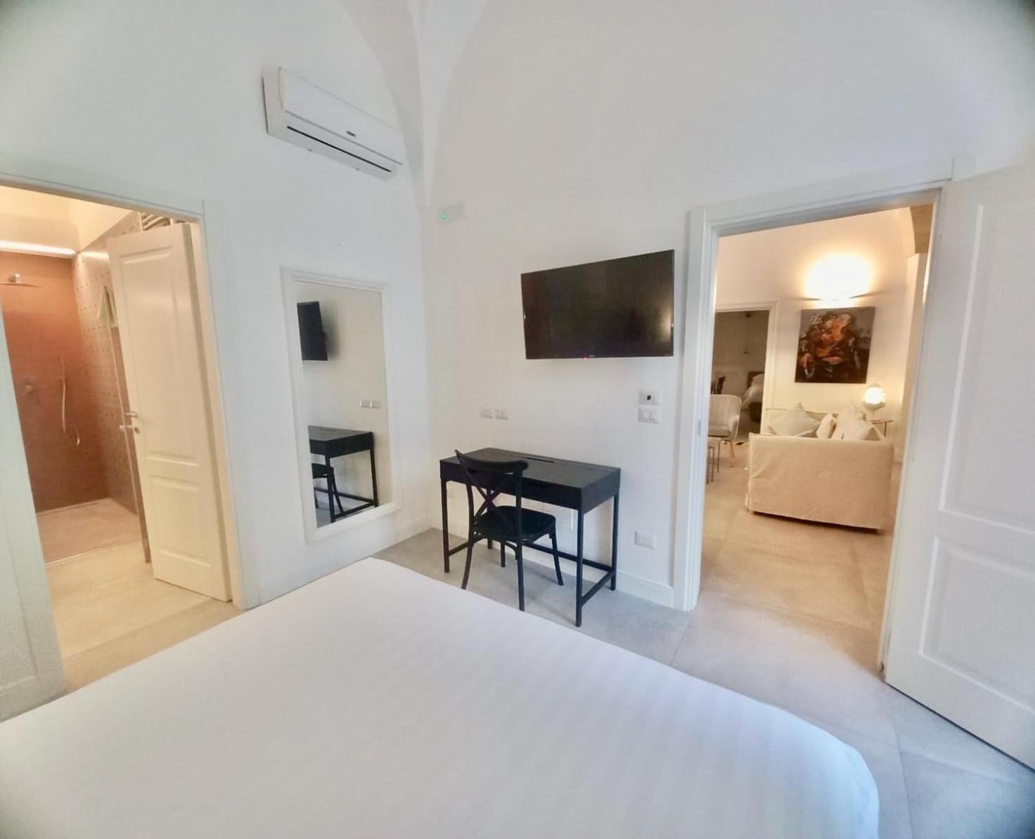 Li Frati Suite Lecce Exterior foto